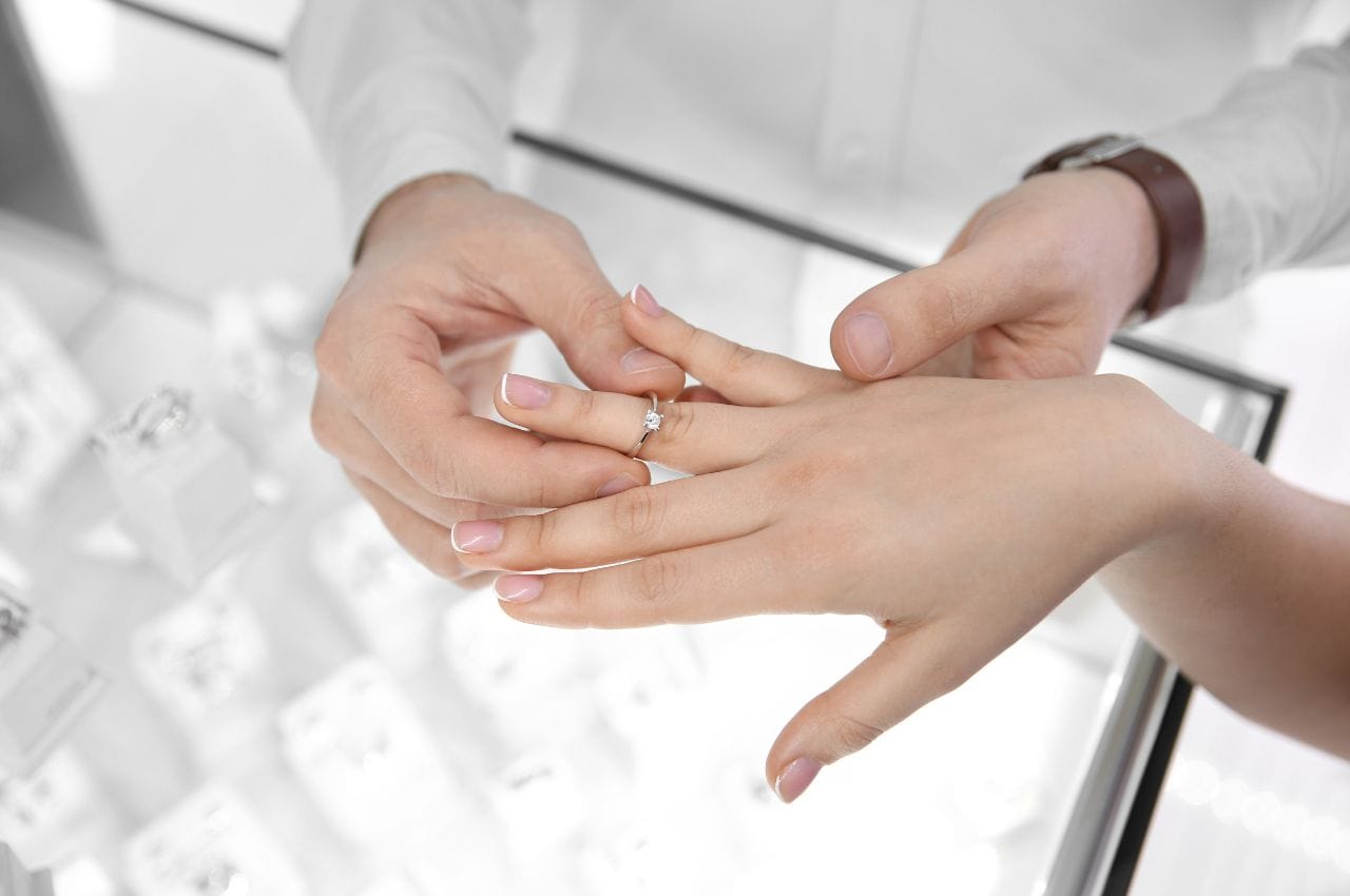 How to choose the perfect engagement ring based on her personality | by  Orrajewellery | Medium